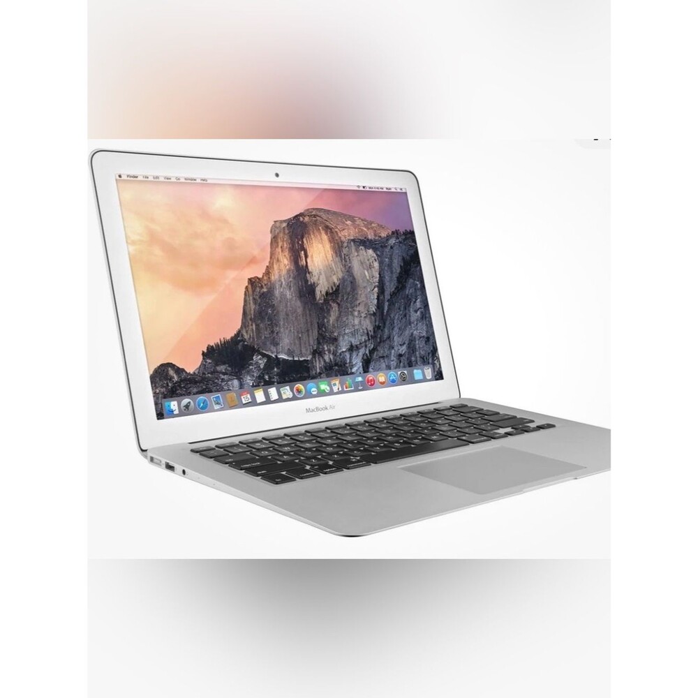 Apple MacBook Air 13” Silver with Black Keyboard